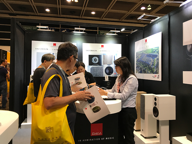 (WEB格式图)香港展报道 (6).JPG