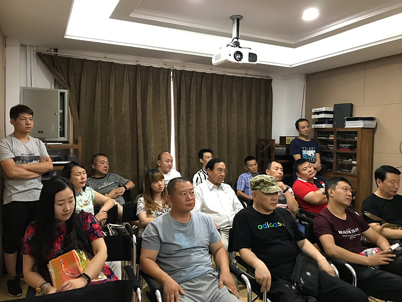 （Web格式图）全国巡回活动石家庄站报道9.jpg
