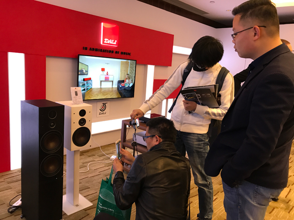 （WEB格式图）上海展报道9.jpg