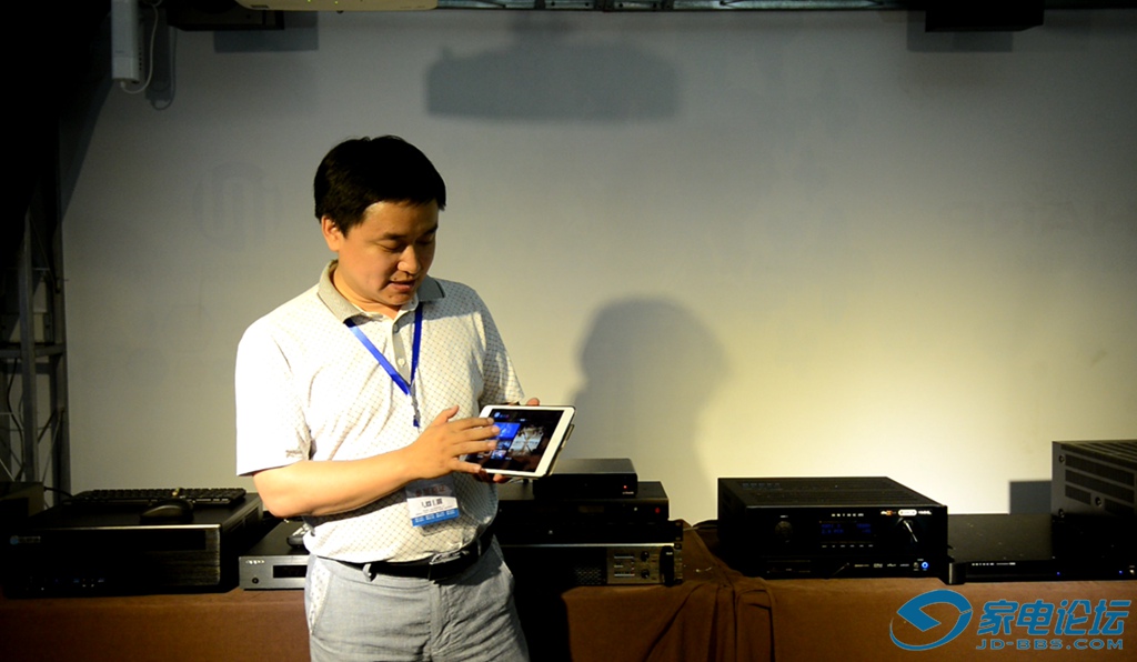 2016-cit-18-556.jpg