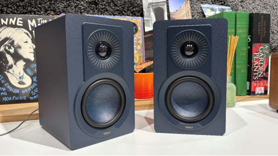 KUPID荣获What Hi-Fi 2026年度最佳入门级高保真音箱 · 综合推荐